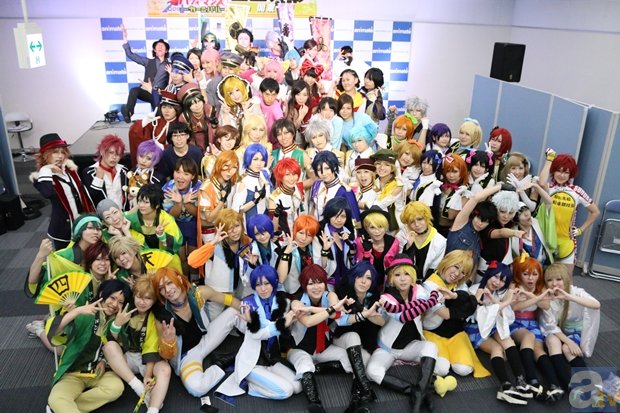 马里奥粉丝展示罕见收藏品：《路易鬼屋》手电筒‘足球赛事’